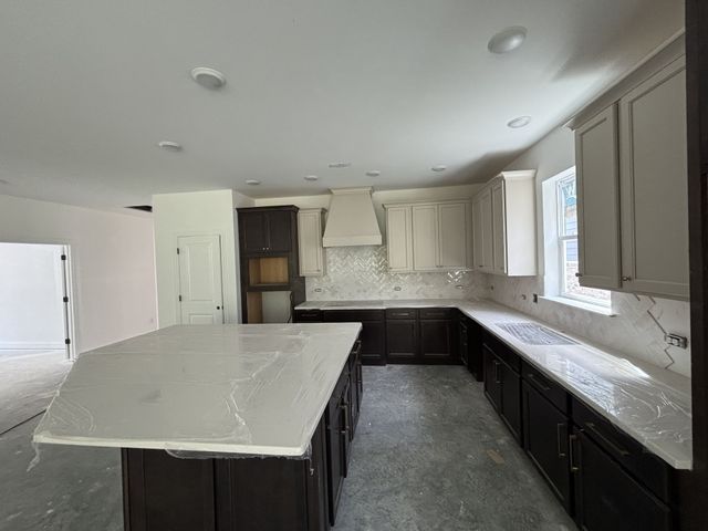87 Russell Court, Lebanon, TN 37087