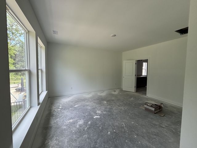 87 Russell Court, Lebanon, TN 37087