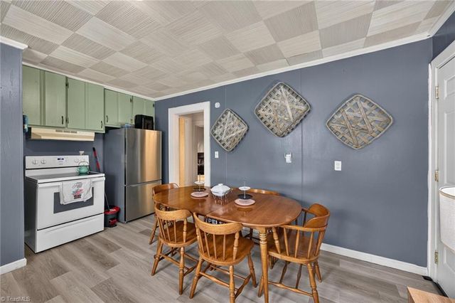 3511 Helmstetler Road, Lexington, NC 27295