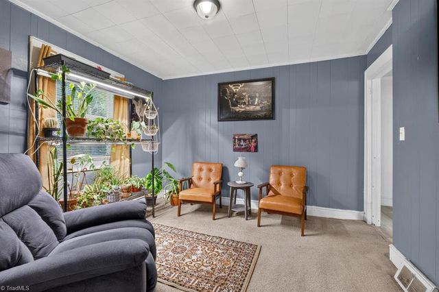 3511 Helmstetler Road, Lexington, NC 27295