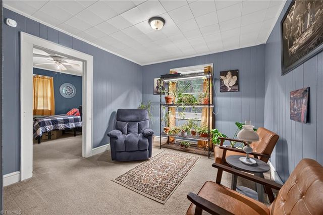 3511 Helmstetler Road, Lexington, NC 27295