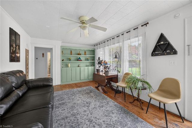 3511 Helmstetler Road, Lexington, NC 27295