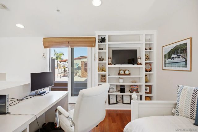 141 Orange Avenue 306, Coronado, CA 92118