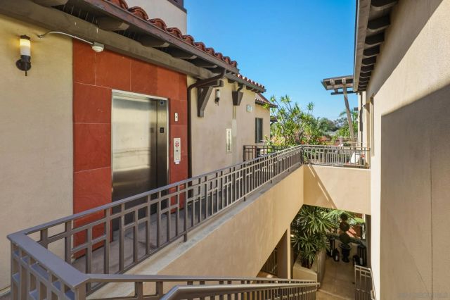 141 Orange Avenue 306, Coronado, CA 92118