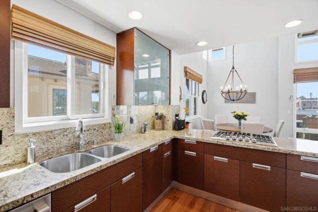 141 Orange Avenue 306, Coronado, CA 92118