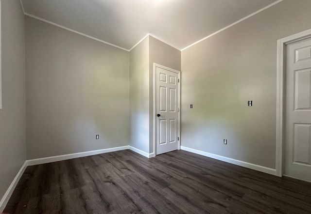 21 Mountainview Street, Springfield, MA 01108