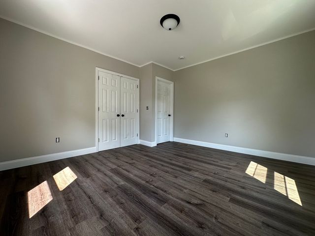 21 Mountainview Street, Springfield, MA 01108