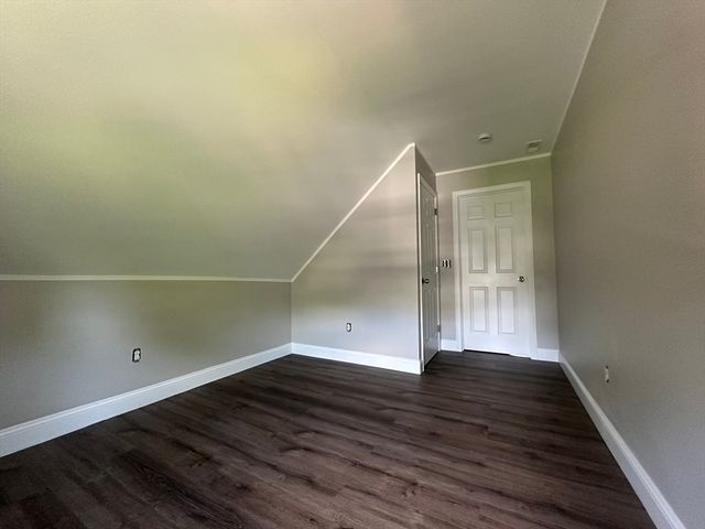 21 Mountainview Street, Springfield, MA 01108