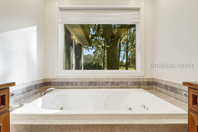 17 Cygnet Ct, Hilton Head Island, SC 29926