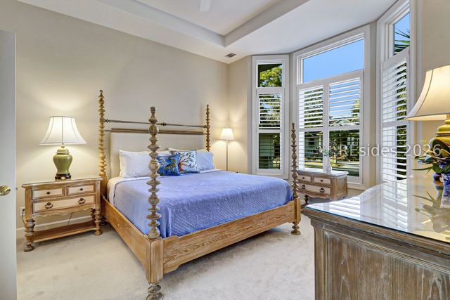 17 Cygnet Ct, Hilton Head Island, SC 29926