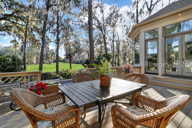17 Cygnet Ct, Hilton Head Island, SC 29926
