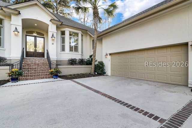 17 Cygnet Ct, Hilton Head Island, SC 29926