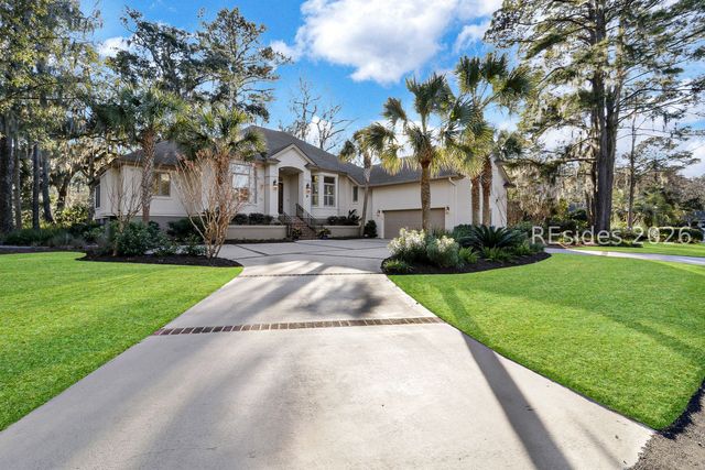 17 Cygnet Ct, Hilton Head Island, SC 29926