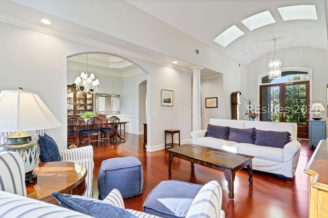 17 Cygnet Ct, Hilton Head Island, SC 29926