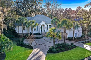 17 Cygnet Ct, Hilton Head Island, SC 29926