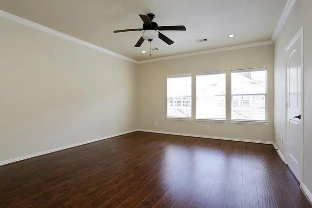 5615 Winsome Villas Lane H, Houston, TX 77057