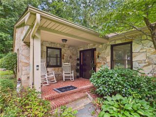 2800 Brookledge Court, Browns Summit, NC 27214
