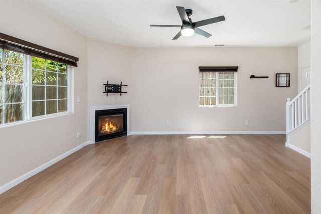 477 Calle Elegante, Vista, CA 92083