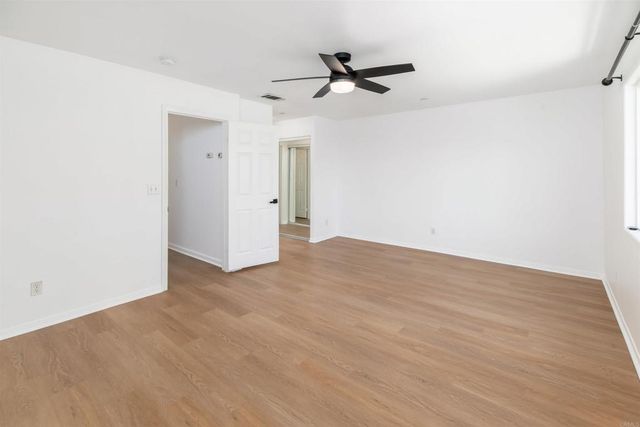 477 Calle Elegante, Vista, CA 92083
