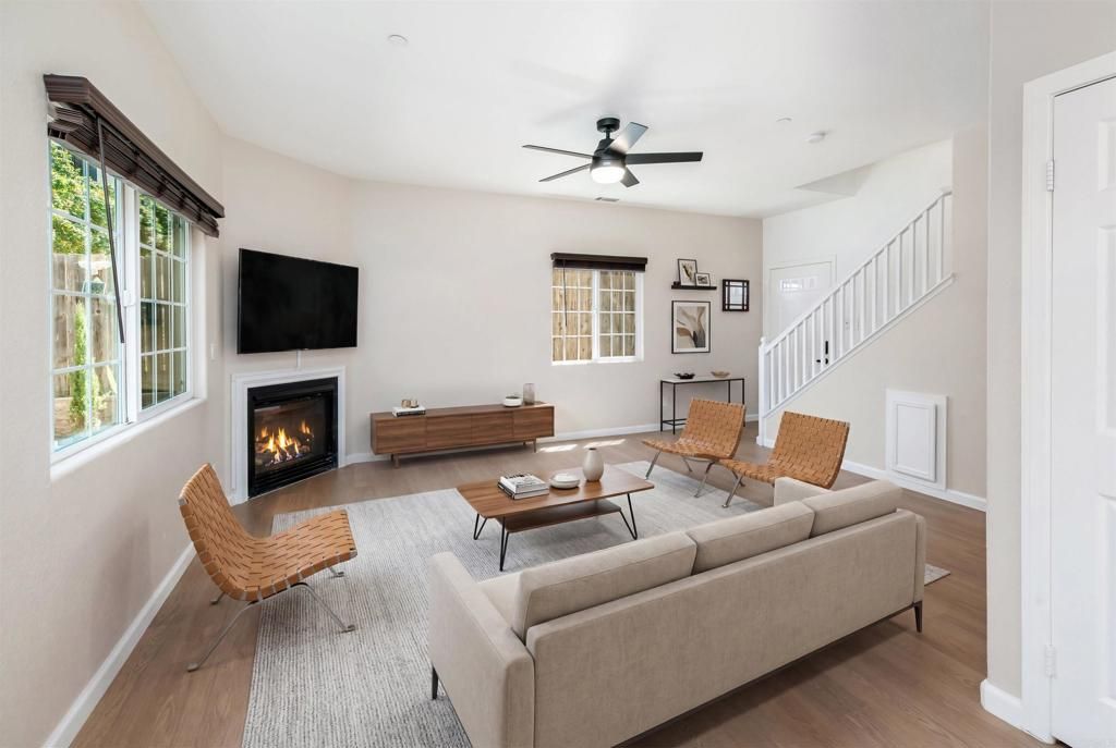 477 Calle Elegante, Vista, CA 92083