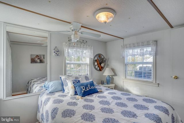 39968 N CROPPERS CIR, Fenwick Island, DE 19944