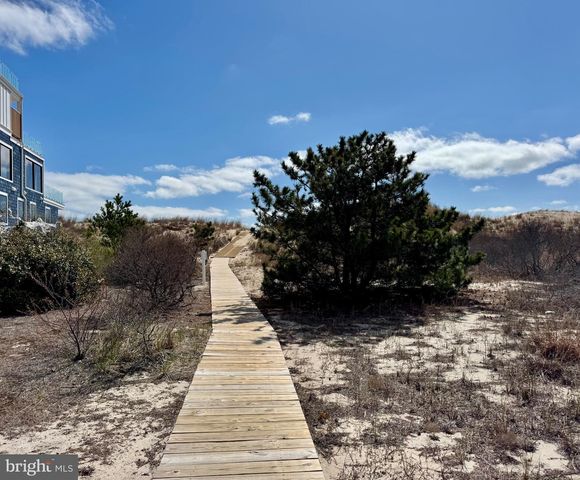 39968 N CROPPERS CIR, Fenwick Island, DE 19944
