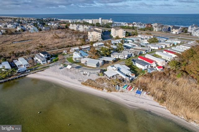 39968 N CROPPERS CIR, Fenwick Island, DE 19944