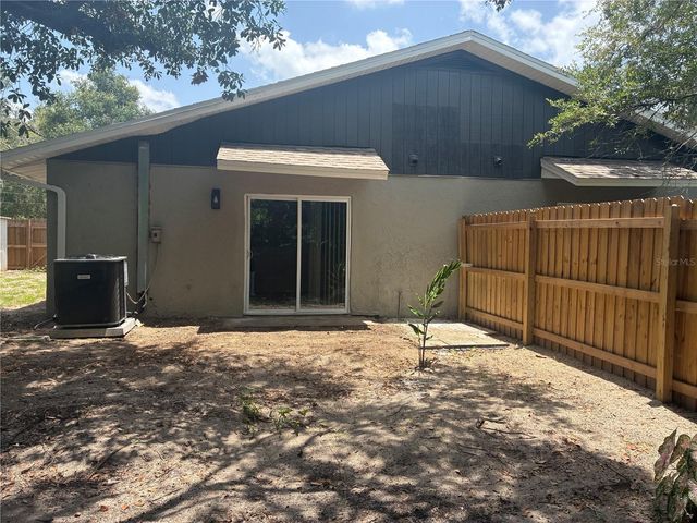 3830 VALLEY TREE DRIVE, Tampa, FL 33610