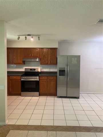 3830 VALLEY TREE DRIVE, Tampa, FL 33610
