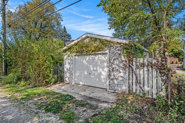 419 157th Street, Calumet City, IL 60409