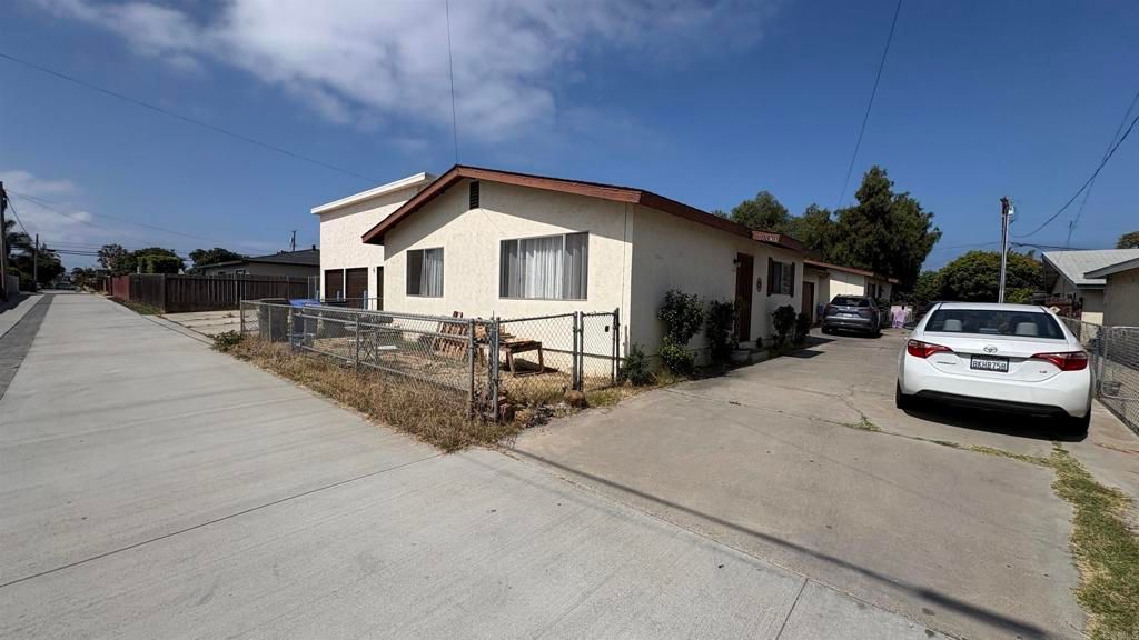 Image 5 of property listing at 1161 63 12th Street, Imperial Beach, CA 91932