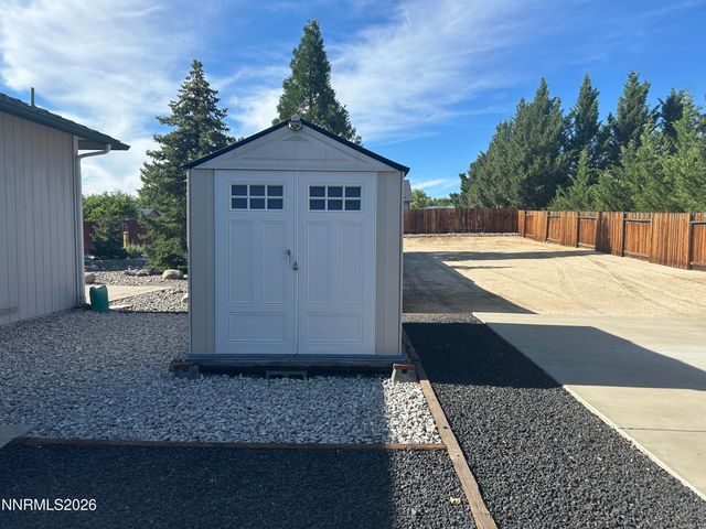 15 Caterpillar Court, Sparks, NV 89441