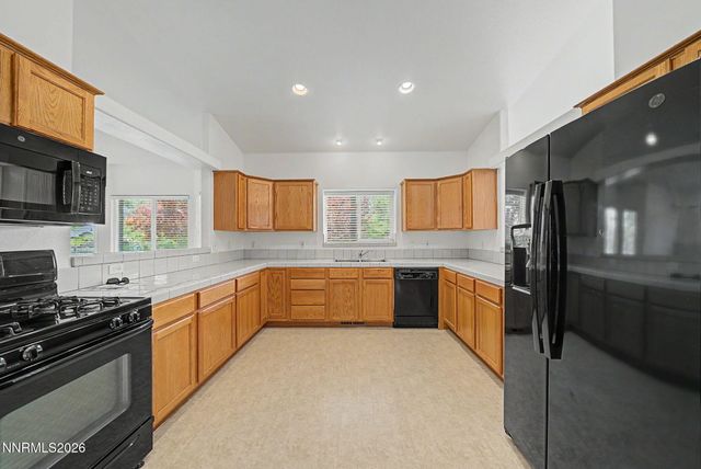 15 Caterpillar Court, Sparks, NV 89441