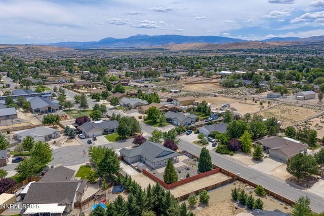 15 Caterpillar Court, Sparks, NV 89441