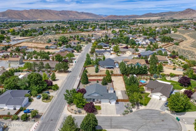 15 Caterpillar Court, Sparks, NV 89441