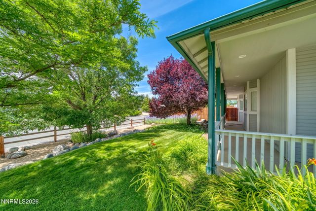 15 Caterpillar Court, Sparks, NV 89441
