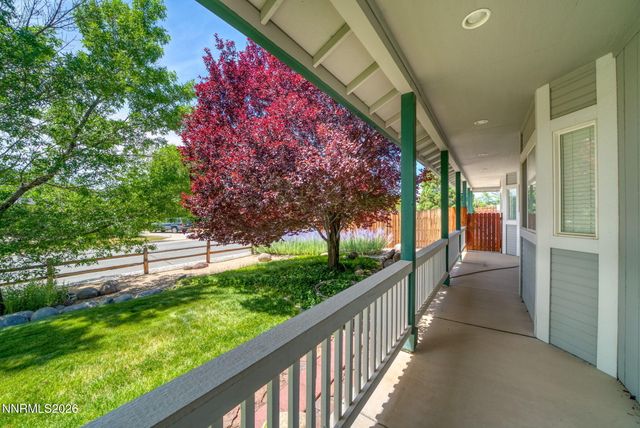 15 Caterpillar Court, Sparks, NV 89441