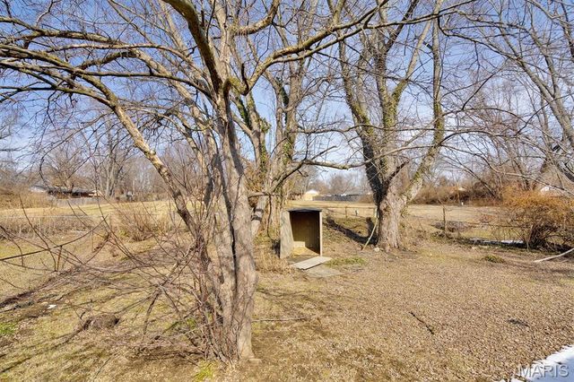 2145 Kingsford Drive, Florissant, MO 63031