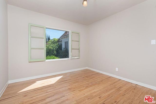 3725 Arbolada Road, Los Angeles, CA 90027