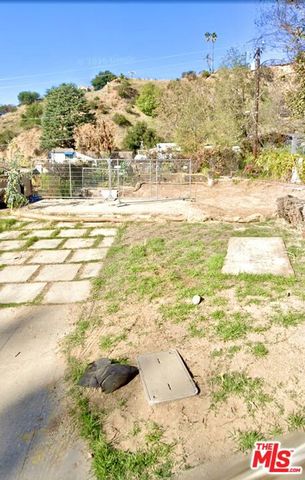 2867 Windfall Avenue, Altadena, CA 91001