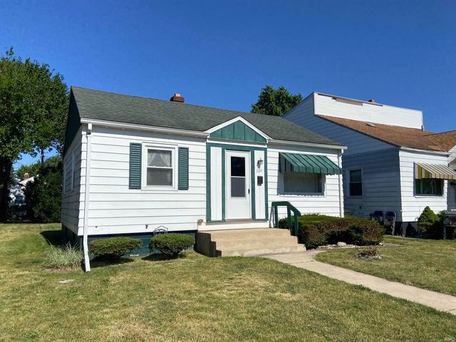 706 S Lake Street, South Bend, IN 46619