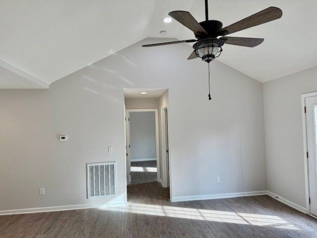 4214 Riley Creek Rd, Normandy, TN 37360