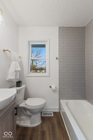 4571 Devon Drive, Indianapolis, IN 46226