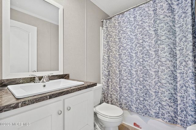 2 Justin Court, Hazlet, NJ 07730