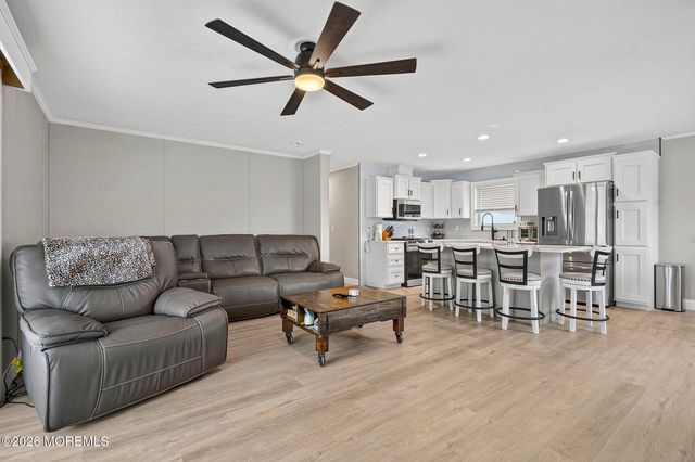2 Justin Court, Hazlet, NJ 07730