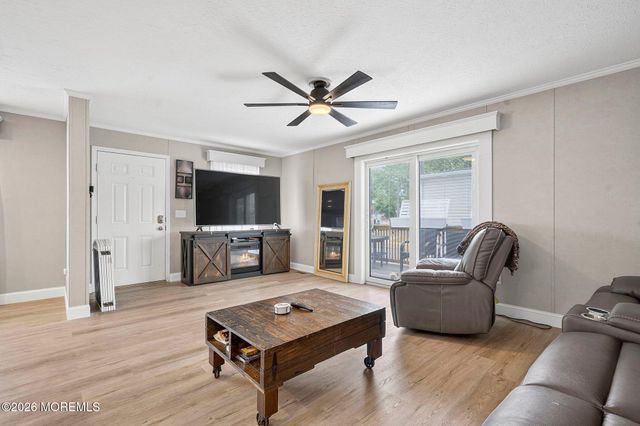 2 Justin Court, Hazlet, NJ 07730