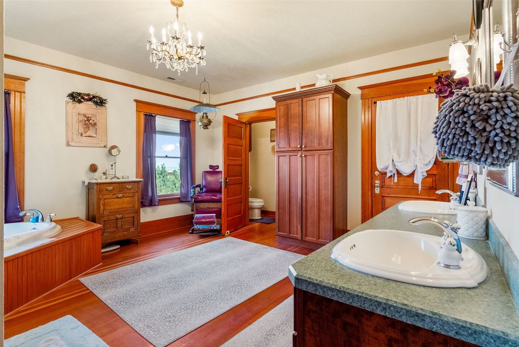 290 Bowman Road, Hamilton, MT 59840 photo 40