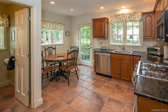 147 Ridgeway Street, Mount Vernon, NY 10552