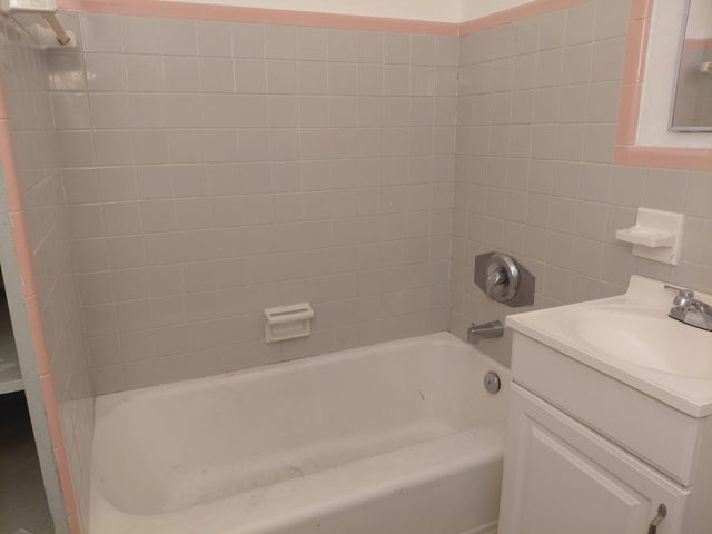 413 SE 20th Street, Fort Lauderdale, FL 33316