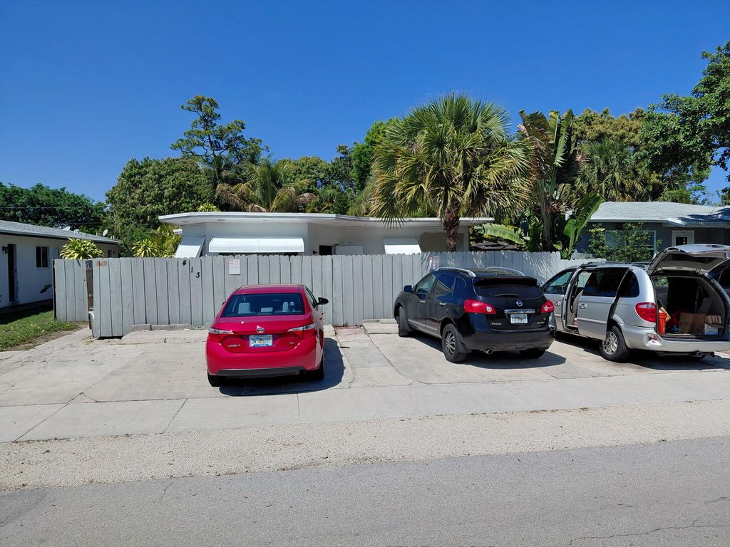 413 SE 20th Street, Fort Lauderdale, FL 33316